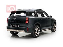 مینی کەنتری مان